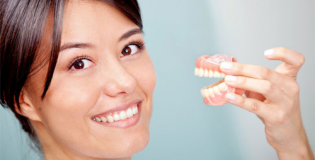 Протез из акрила