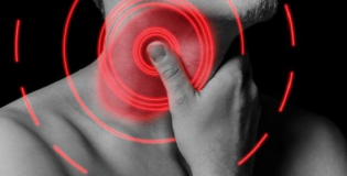 болит горло