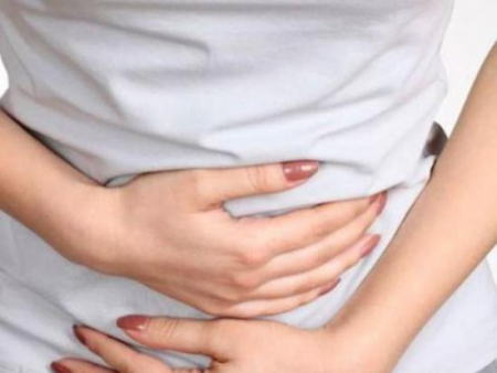 болит низ живота